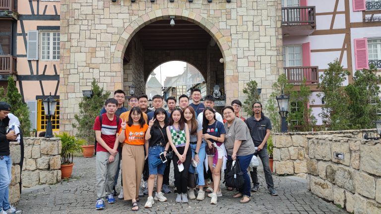 2627122021_CompanyTrip